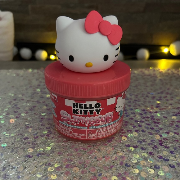 $6.99 SHIPPING Hello kitty cotton candy slime gloop - Picture 1 of 2